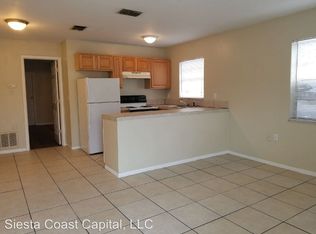 5323 Beach St, New Pt Richey, FL 34652