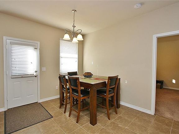 5th image of 3709 Millers Creek Ln