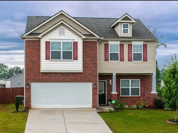 217 Hartleigh Dr, Lyman, SC 29365