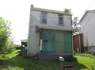 815 Wall St, Mc Donald, PA