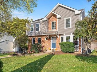 206 Farmcrest Dr, Oakdale, PA 15071
