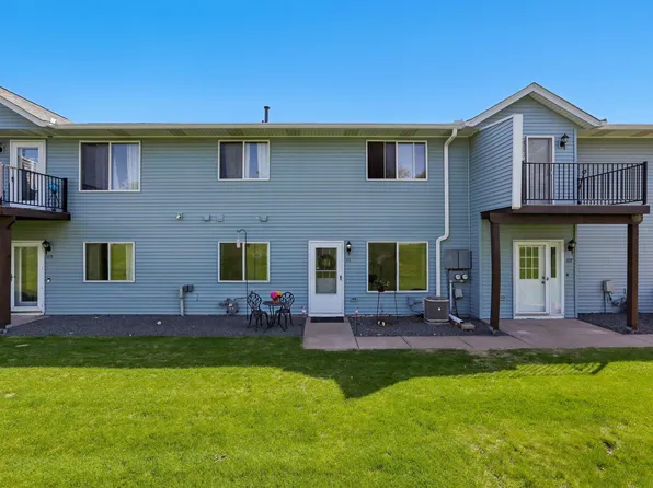 111 96th Ln NE, Blaine, MN 55434