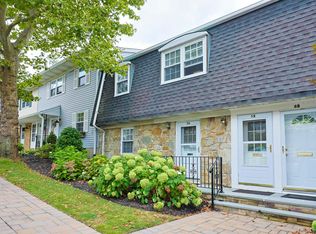10 Harbour Ln APT 5A, Oyster Bay, NY 11771