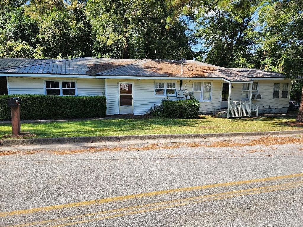 1211 Pinewood Dr, Milledgeville, GA 31061 MLS 48478 Zillow