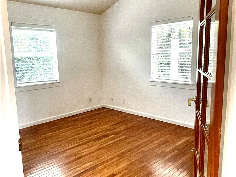 5702 Cynthia Ln — Photo 11