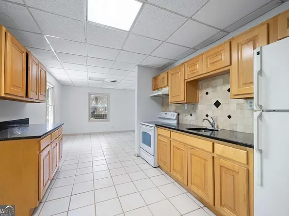 55 Bransford Rd, Sandy Springs, GA 30342