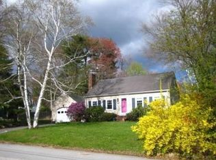 19 Cedarview Rd, Ipswich, MA 01938