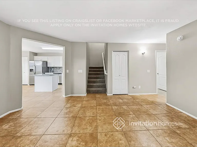 447 W Corriente Ct — Photo 6