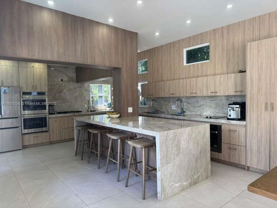 1333 Monroe St, Hollywood, FL 33019