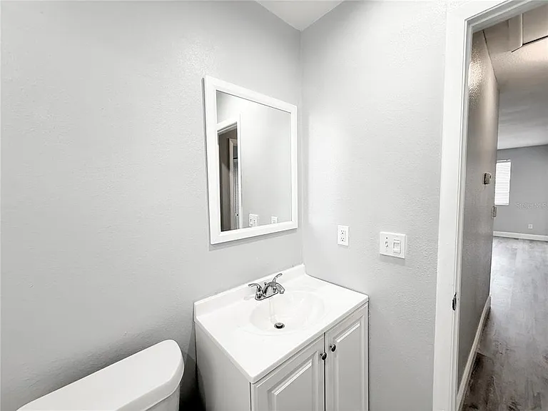 1231 Illinois Ave #1 — Photo 15