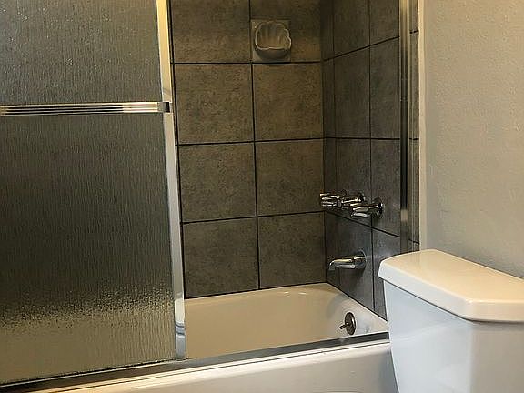 4th image of 8103 Crenshaw Blvd APT A