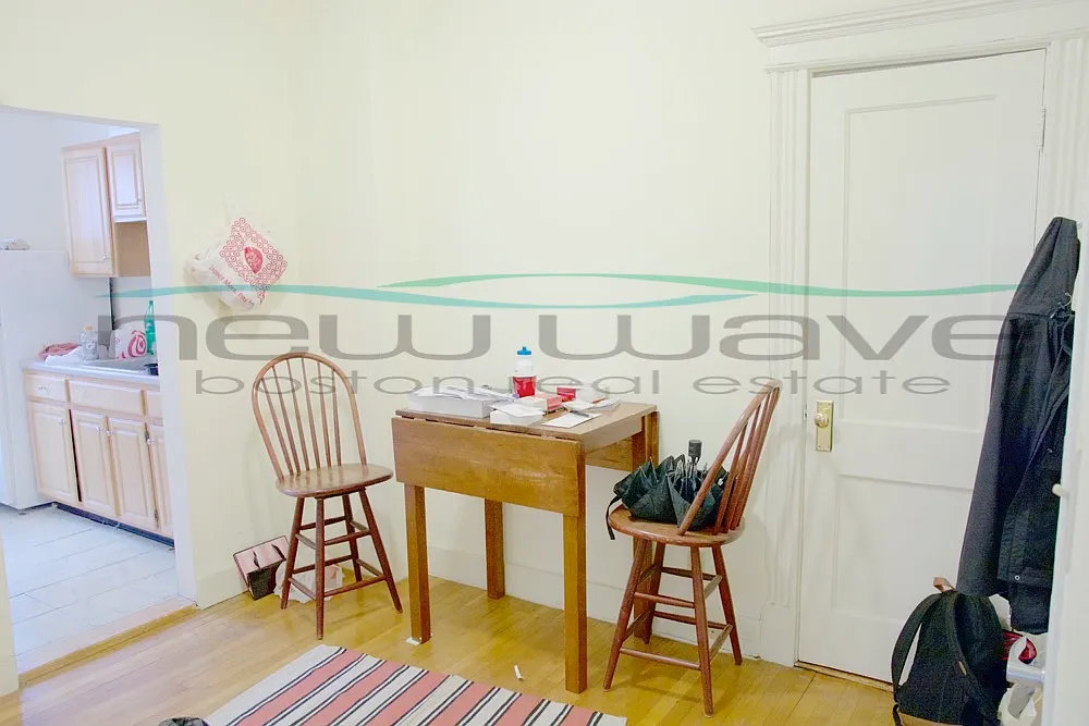 1 bed, 550 sqft, $2,600 — Photo 3