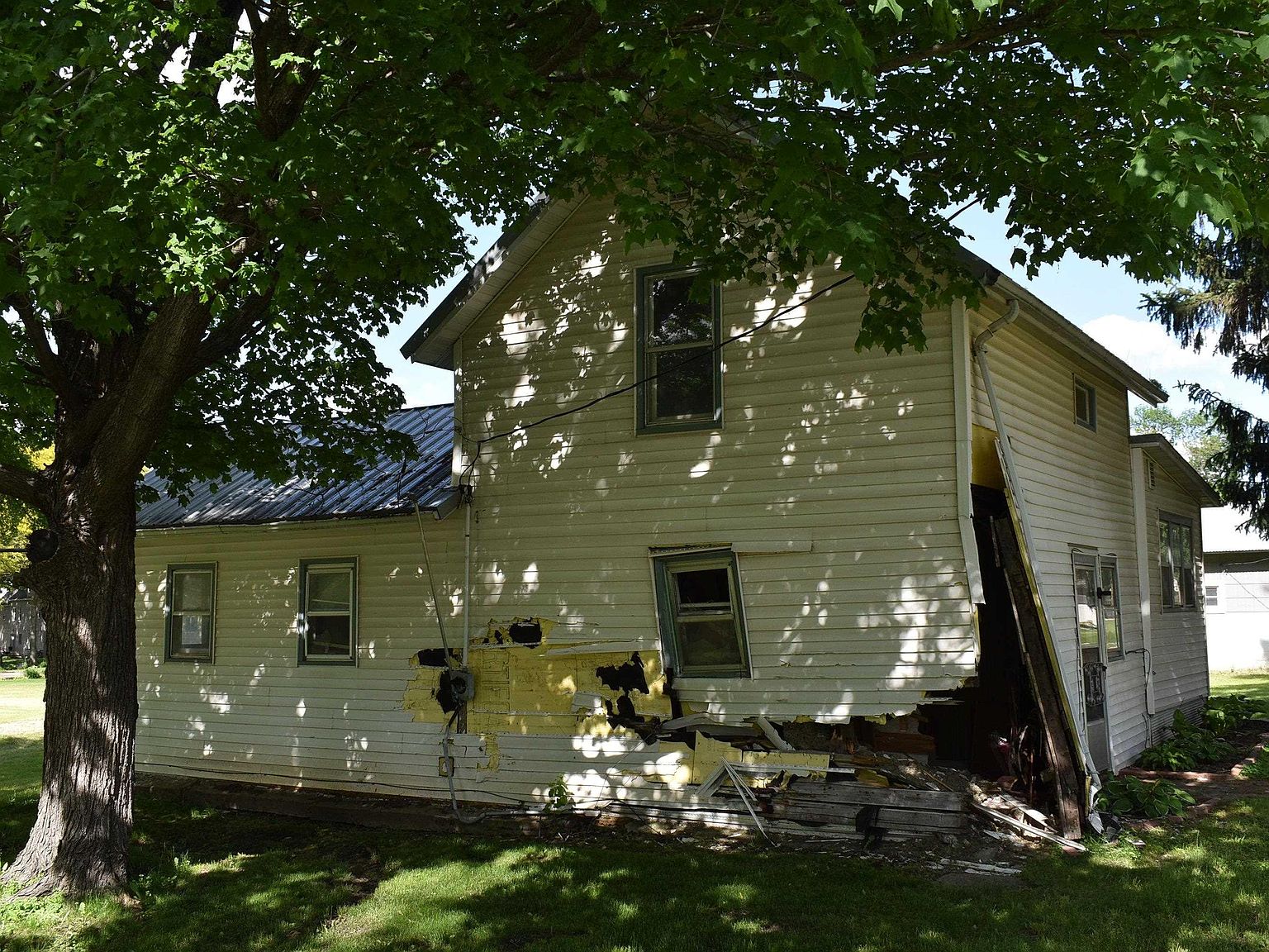 515 W 1st St, Saint Ansgar, IA 50472 Zillow
