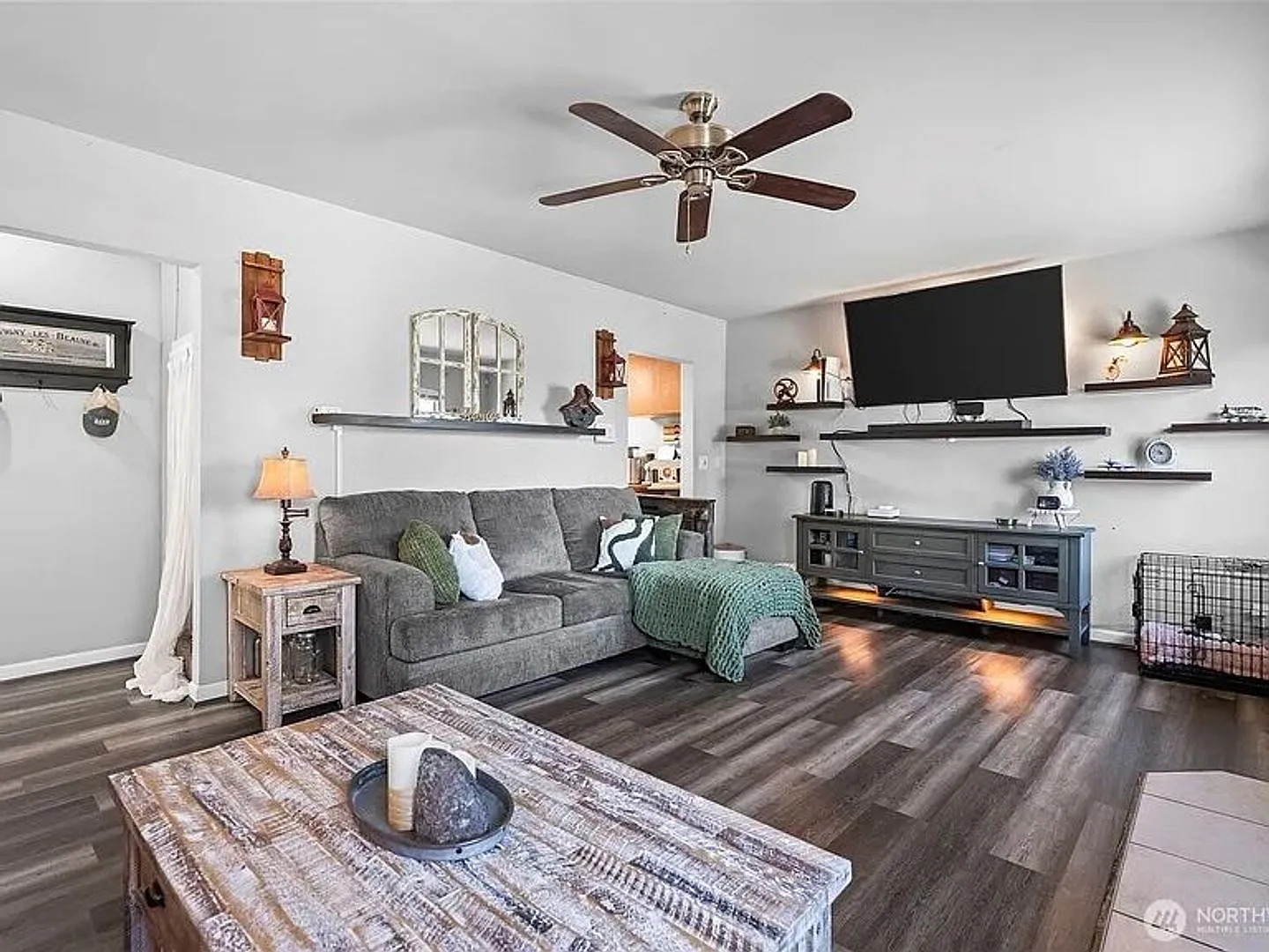 Joule Property Investments, Inc - 5436 S Thompson Ave — Photo 4