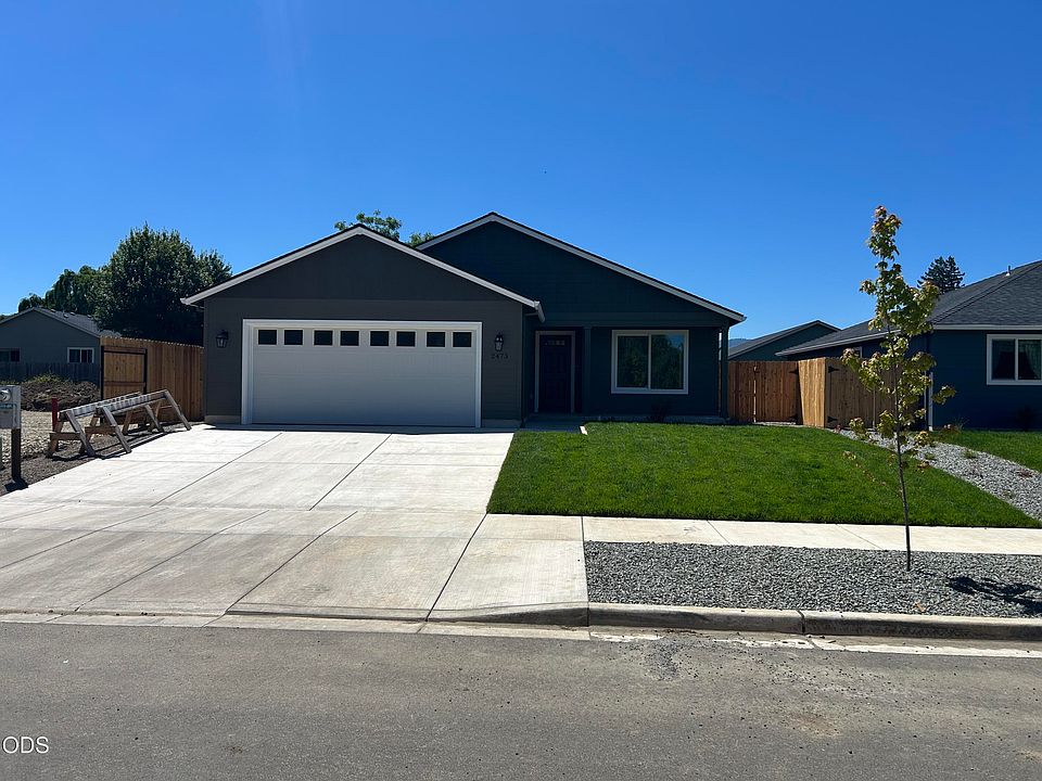 1st image of 2473 Brady Way
