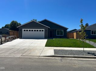 2473 Brady Way, Medford, OR 97501