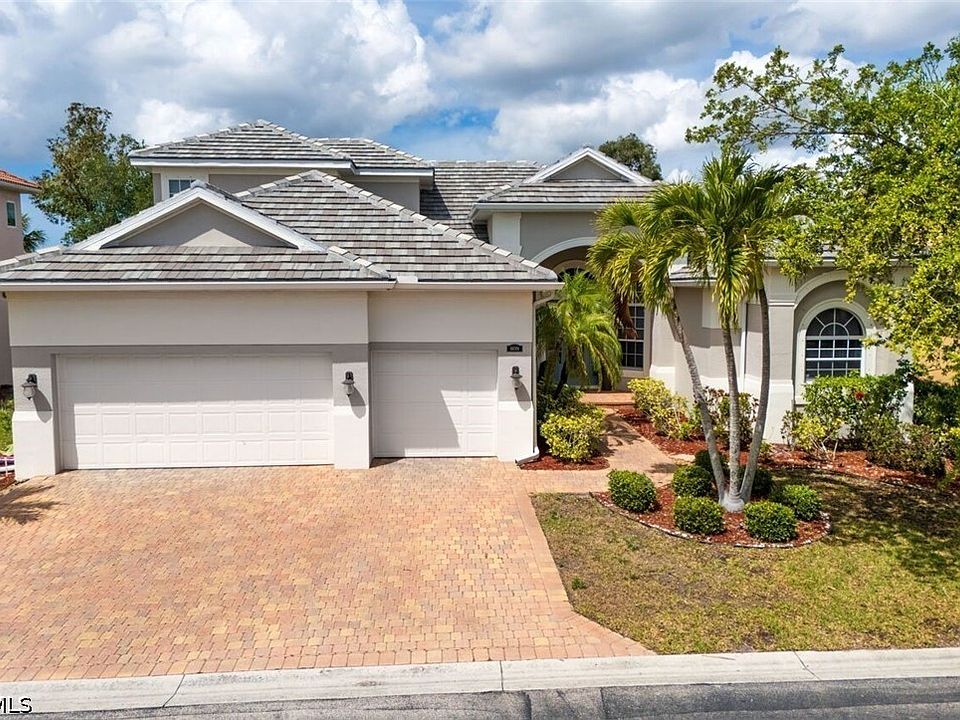 1st image of 16018 Thorn Wood Dr