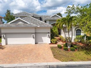 16018 Thorn Wood Dr, Fort Myers, FL 33908