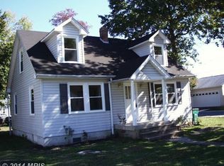 4012 White Haven Dr, Dumfries, VA 22026