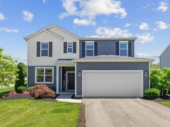 1139 Lake Forest Dr, Hebron, OH 43025