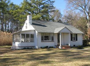 370 Martin Ln, Bohannon, VA 23021