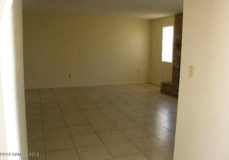 1st image of 1033 Cholla Cir