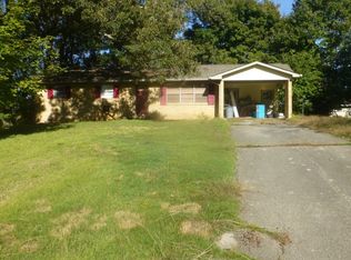 214 Arbor Dr, Maryville, TN 37804