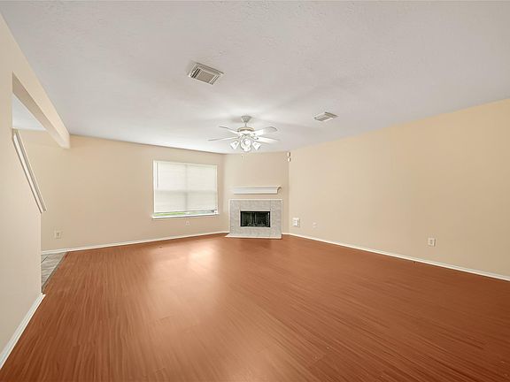 3rd image of 1938 Courtside Place Dr