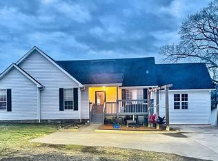 83 Stoneview Dr, Carrollton, GA 30116