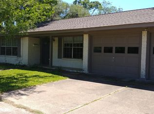 3910 Windowmere St, Bryan, TX 77802