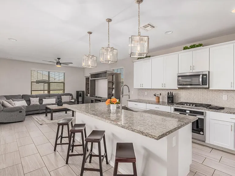 11022 W Levi Dr — Photo 12