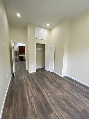 Rented by Mirador Real Estate | media 5