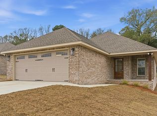 72 Meadow Breeze Rd, Sumrall, MS 39482