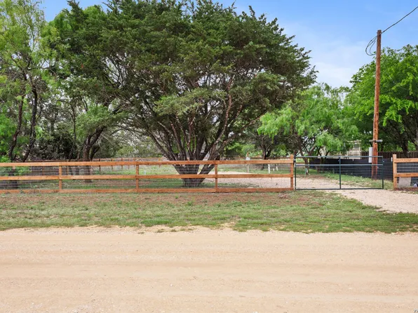 799 River Bend Road LOT 318, Bandera, TX 78003