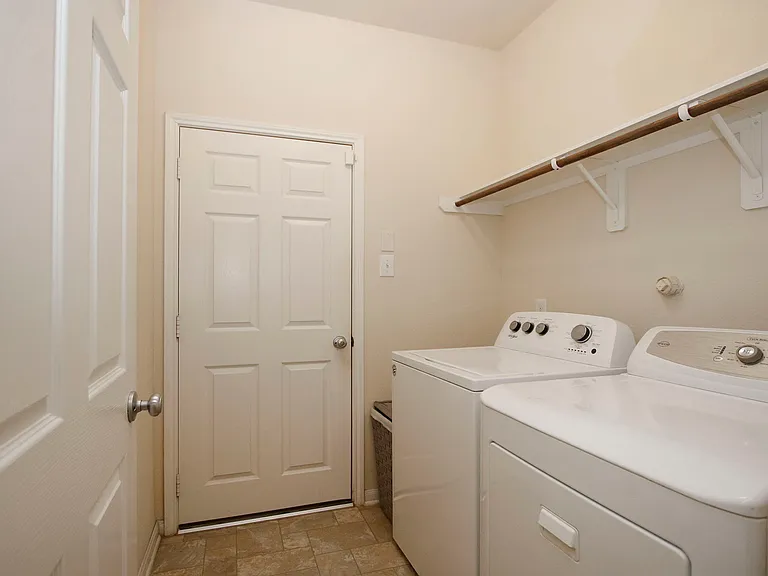 21615 Rainfall Park Dr — Photo 37