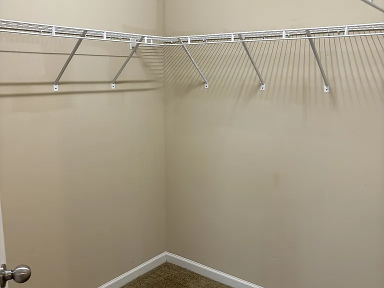 3605 Landshire View Ln — Photo 11