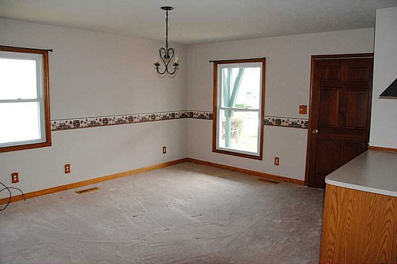 1st image of 808 E Roosevelt St
