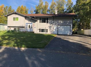 8121 Wellsley Ct, Anchorage, AK 99507