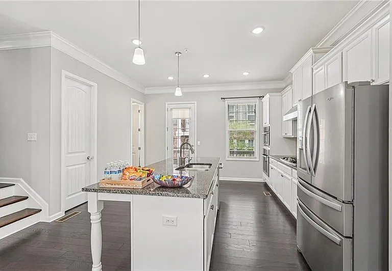 741 Topsail Ln — Photo 17
