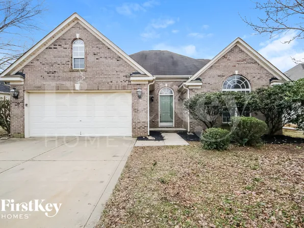 11508 Planters Estates Dr, Charlotte, NC 28278