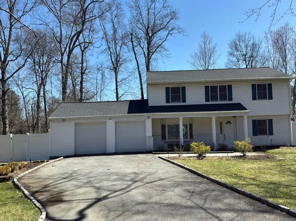 800 Winding Way Riv, Westwood, NJ 07675