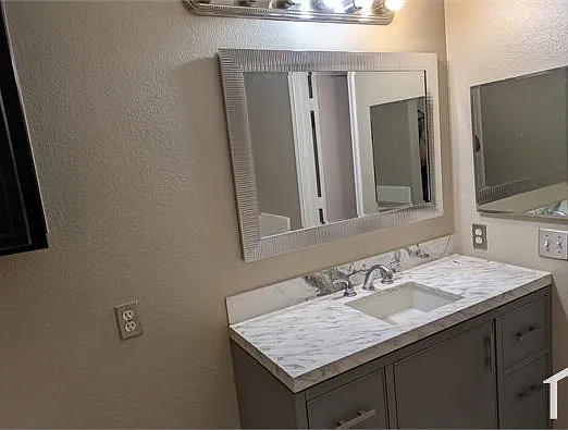 2005 Wildwood Dr — Photo 15