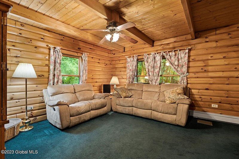 3rd image of 375 Woodstock Road