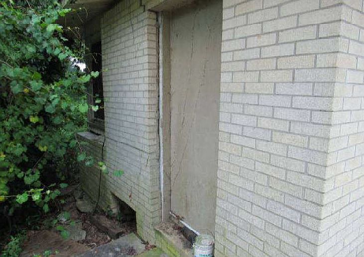 2nd image of 3230 Old Mooringsport Rd