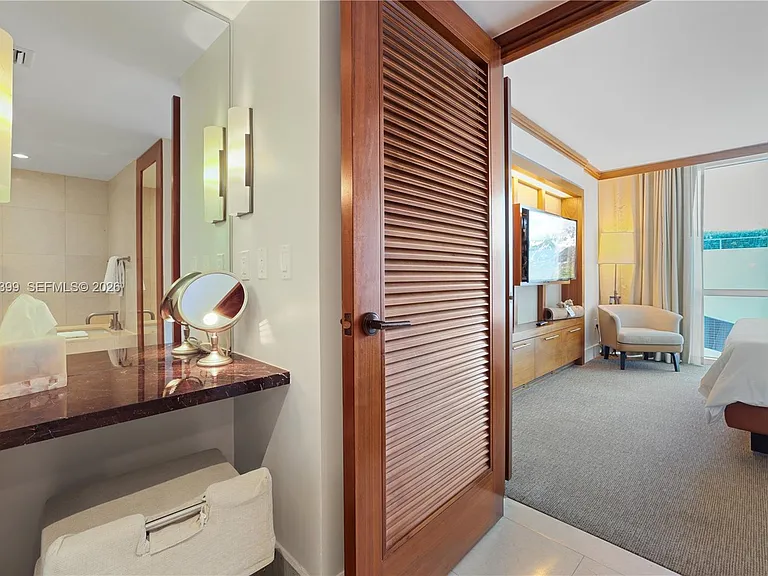 6801 Collins Ave #503 — Photo 21