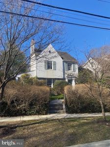 7710 Chatham Rd, Chevy Chase, MD, 20815