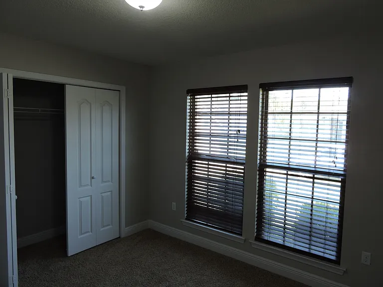 4642 Hermosa Rd — Photo 25