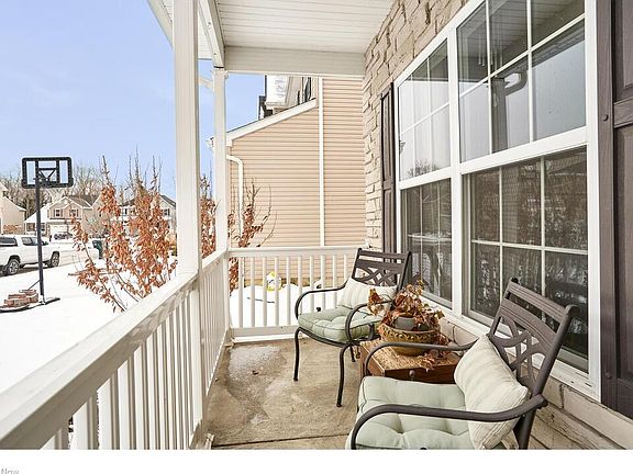 4th image of 9954 Colmanara Dr
