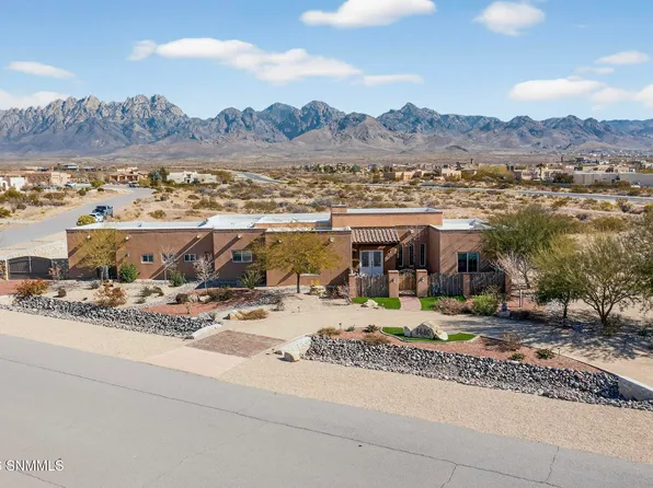 8680 Regal Mist Ct, Las Cruces, NM 88011