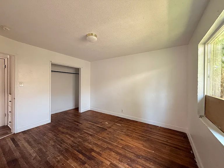 337 N Neplus Ct — Photo 5